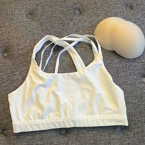 Like new! Athleta Run Free sports bra, white, sz XL